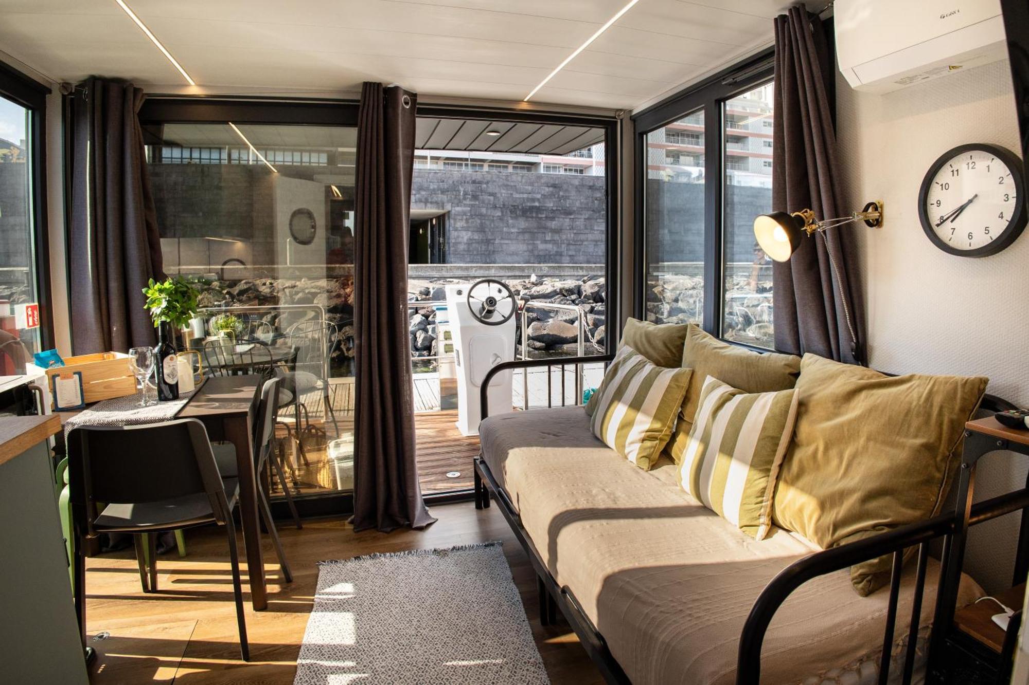 The Homeboat Company Sant'Elmo-Cagliari Bagian luar foto