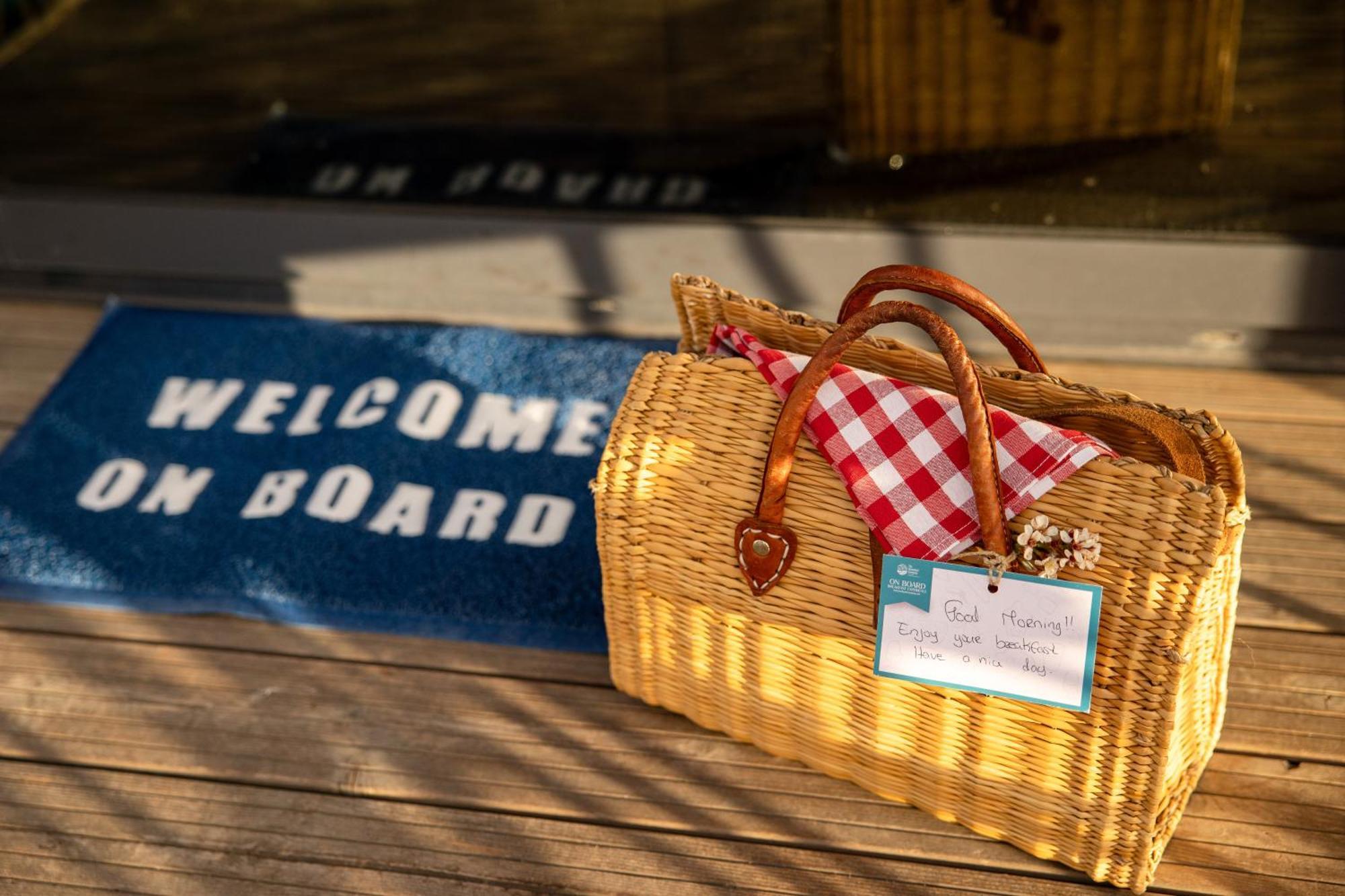 The Homeboat Company Sant'Elmo-Cagliari Bagian luar foto
