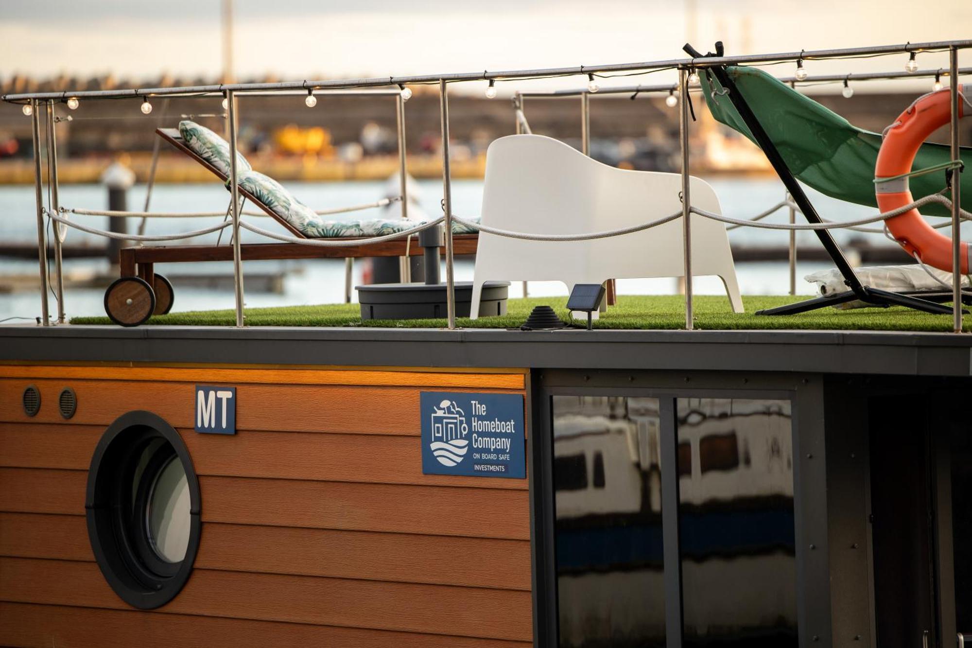The Homeboat Company Sant'Elmo-Cagliari Bagian luar foto