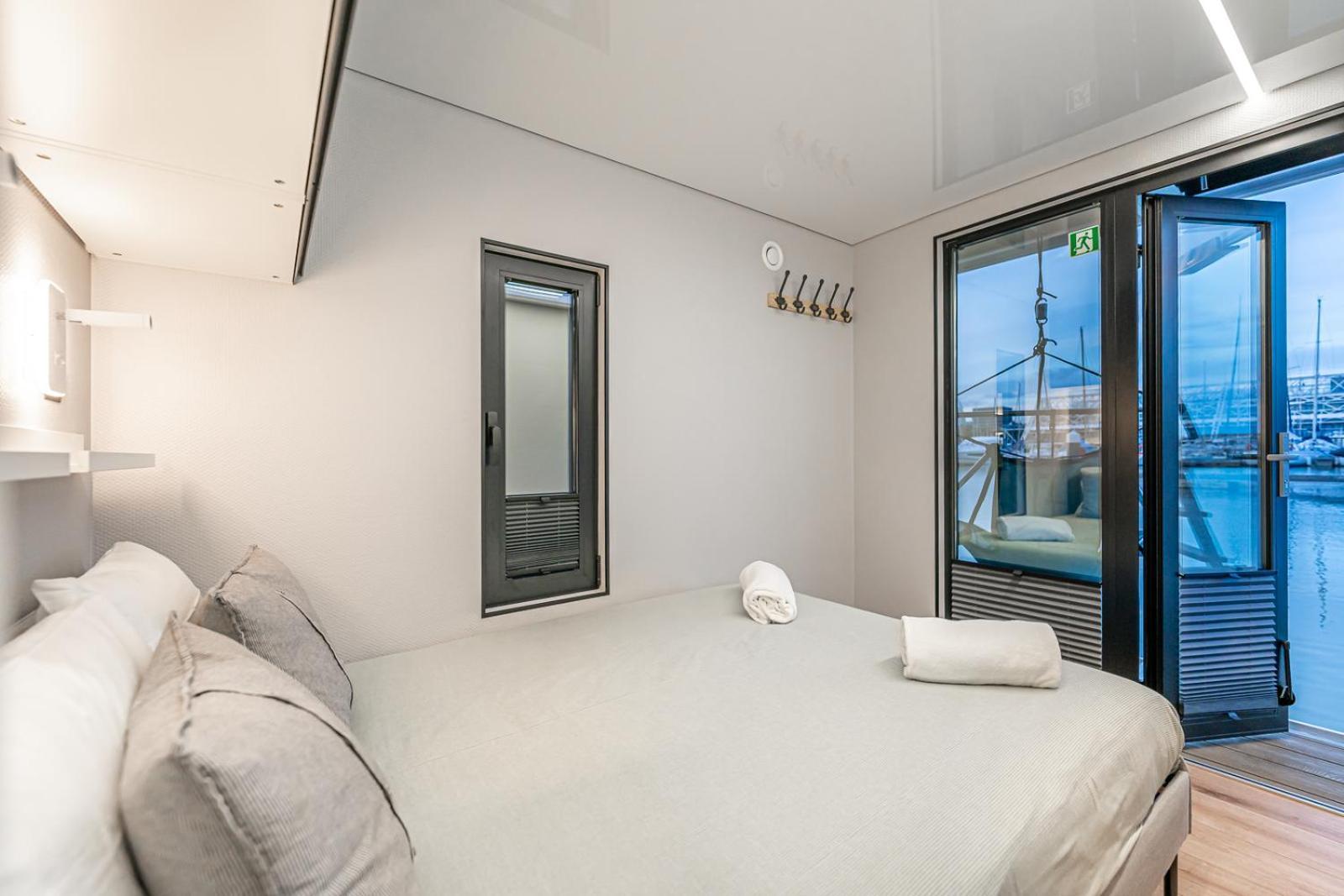 The Homeboat Company Sant'Elmo-Cagliari Bagian luar foto