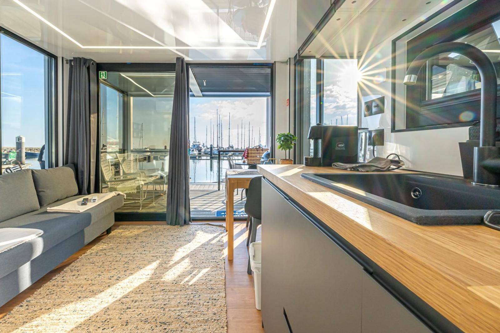 The Homeboat Company Sant'Elmo-Cagliari Bagian luar foto